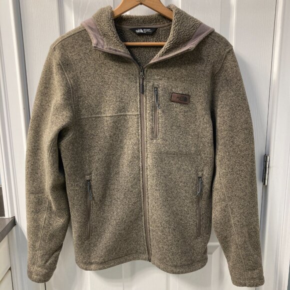 The North Face Tan Fleece Jacket - Picture 1 of 9